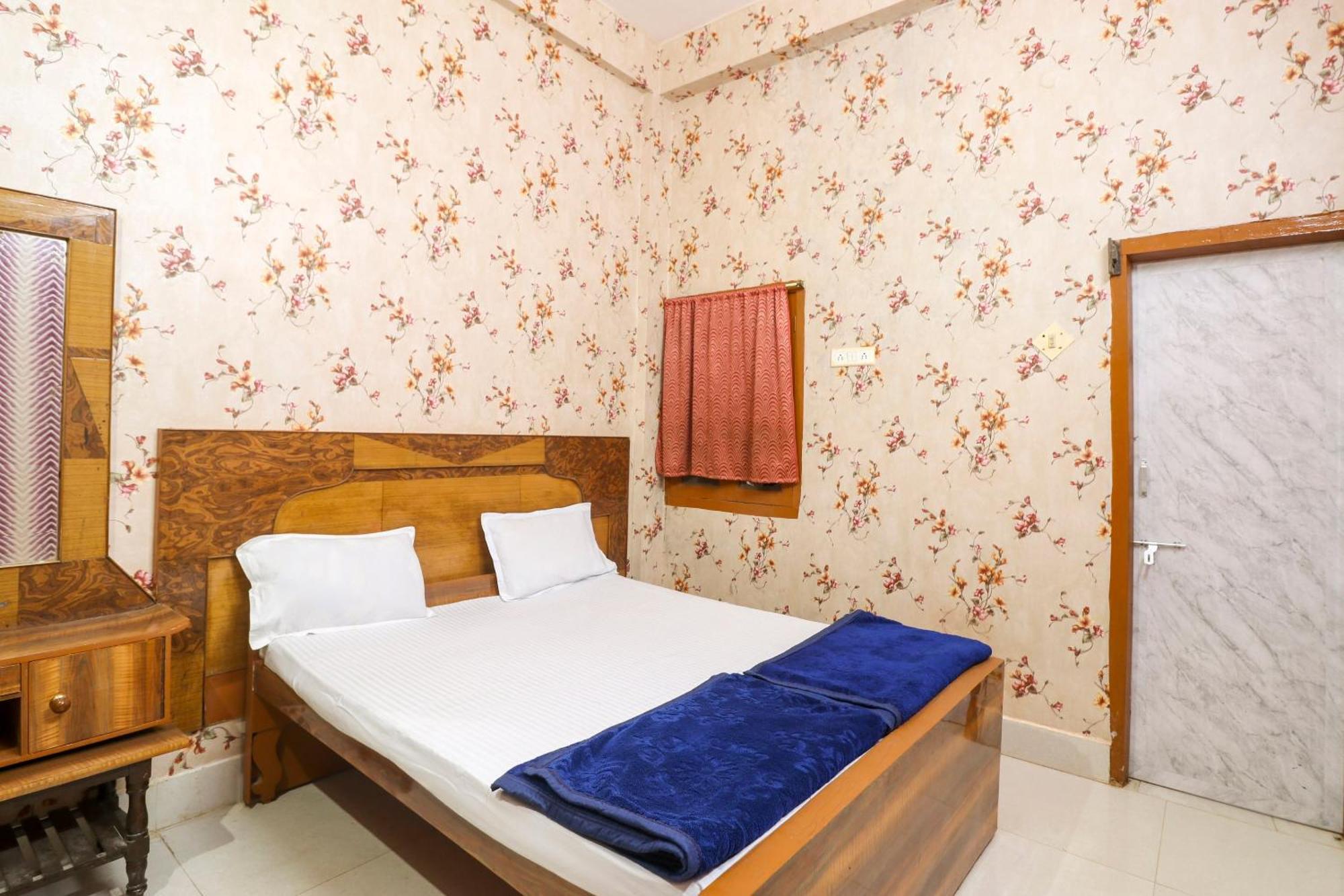 Spot On Hotel Poonam Jagdalpur Eksteriør bilde